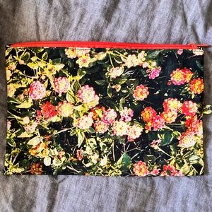 Baggu daisies large flat pouch